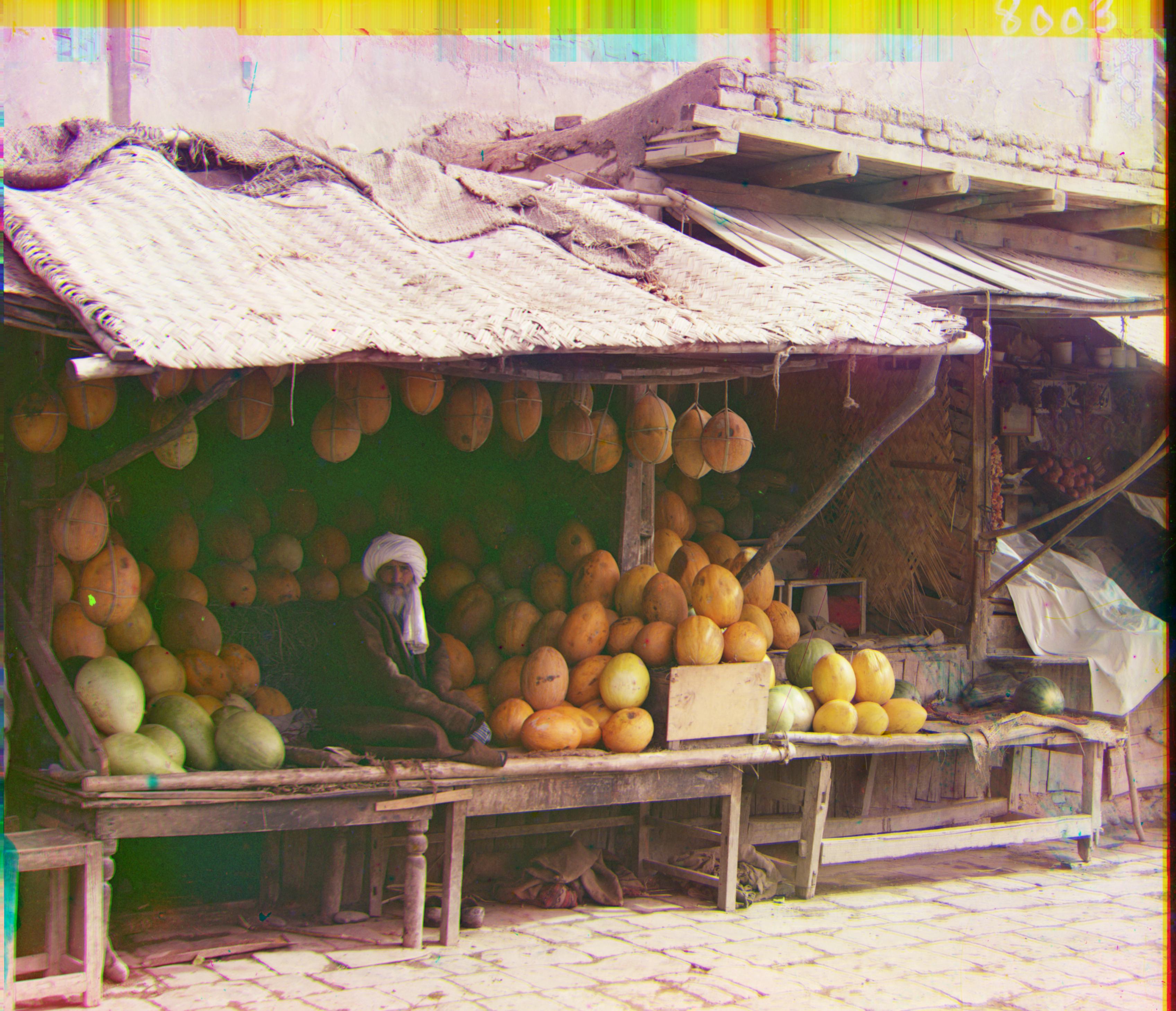 aligned image of melons